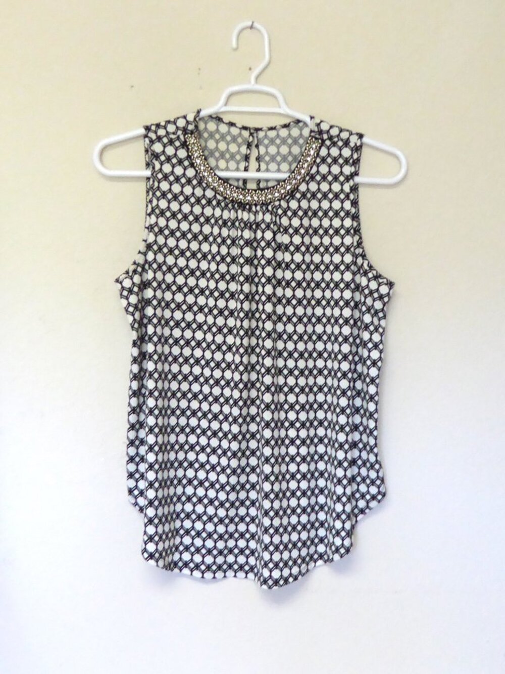 Black and white geometric print beaded rhinestone collar tank top size XL